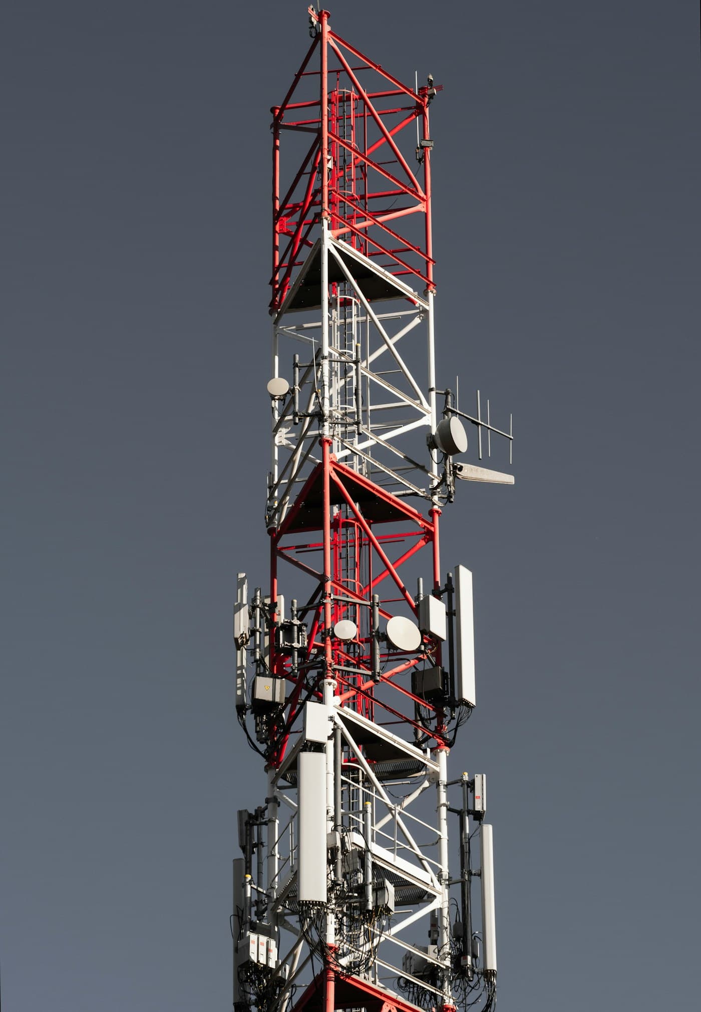 Torre de telecomunicaciones ASISCORP